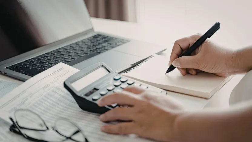 Melhores Ferramentas Financeiras para Organizar Seu Dinheiro em 2026